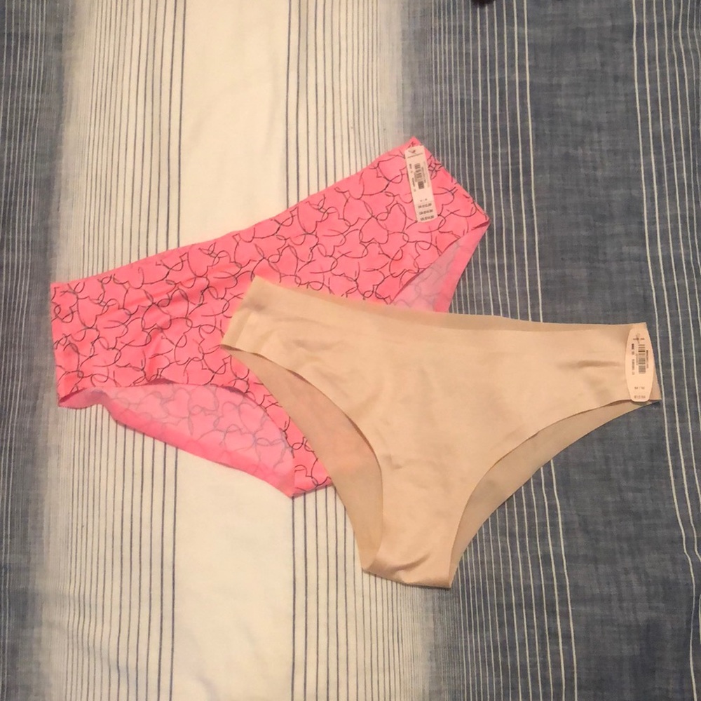 🆕 VS No Show Sexy Hip Hugger & Cheeky Panties